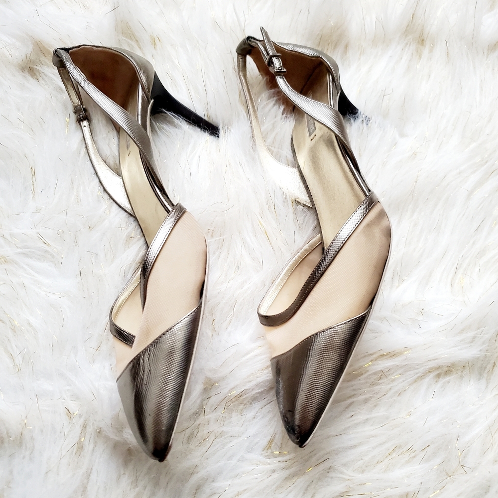 Giorgio Armani silver & gold pointy kitty heels - Picture 4 of 9
